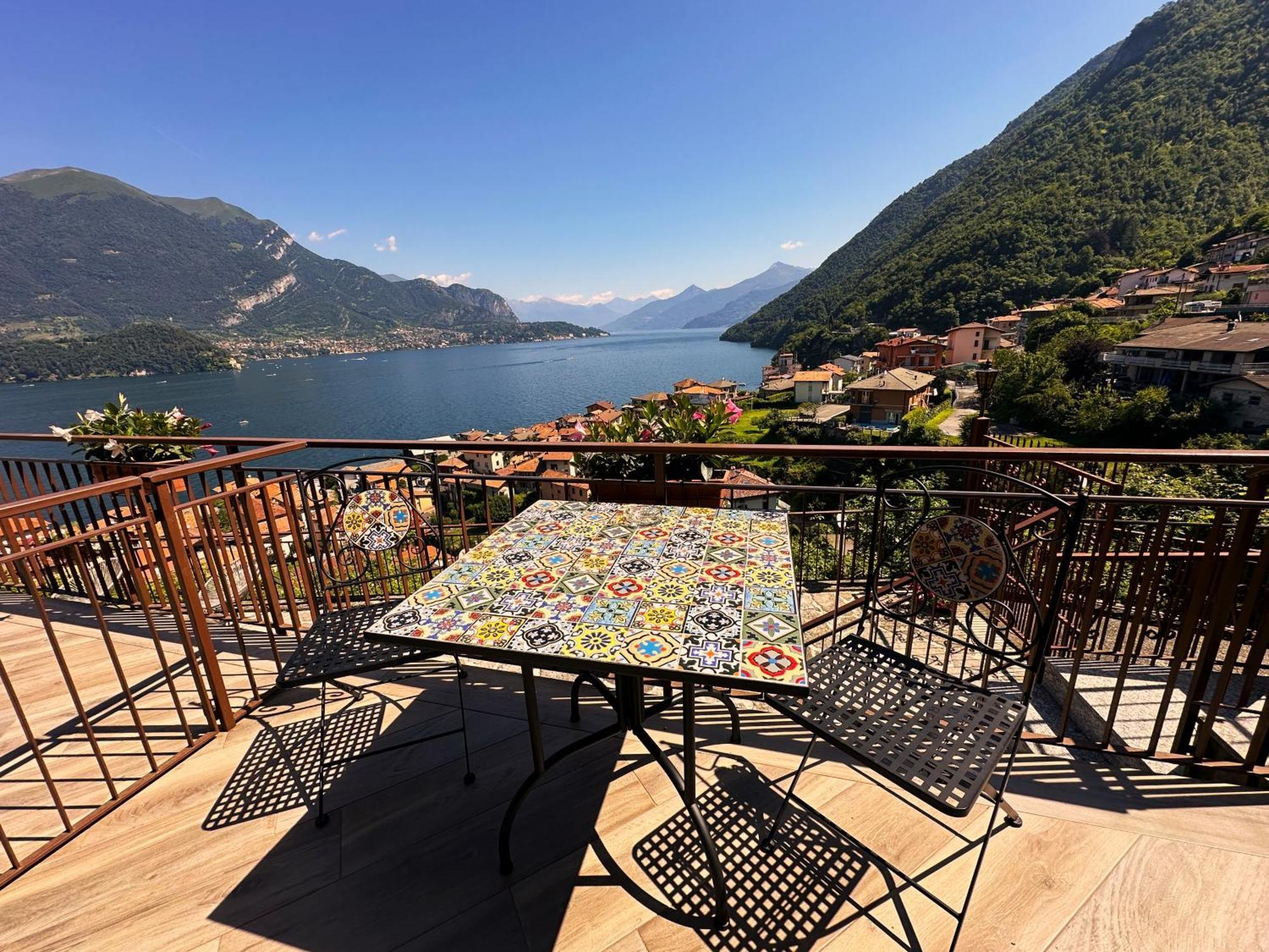 Il Bellavista Apartman Lezzeno Szoba fotó